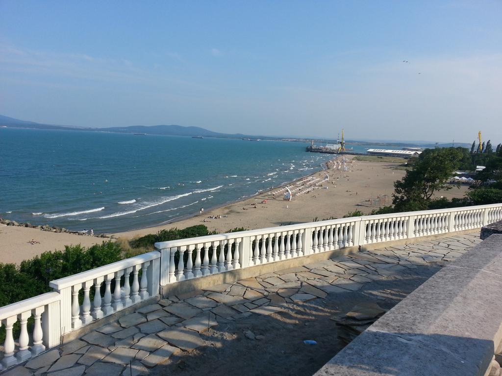Апартаменти Sea Garden Burgas Екстер'єр фото